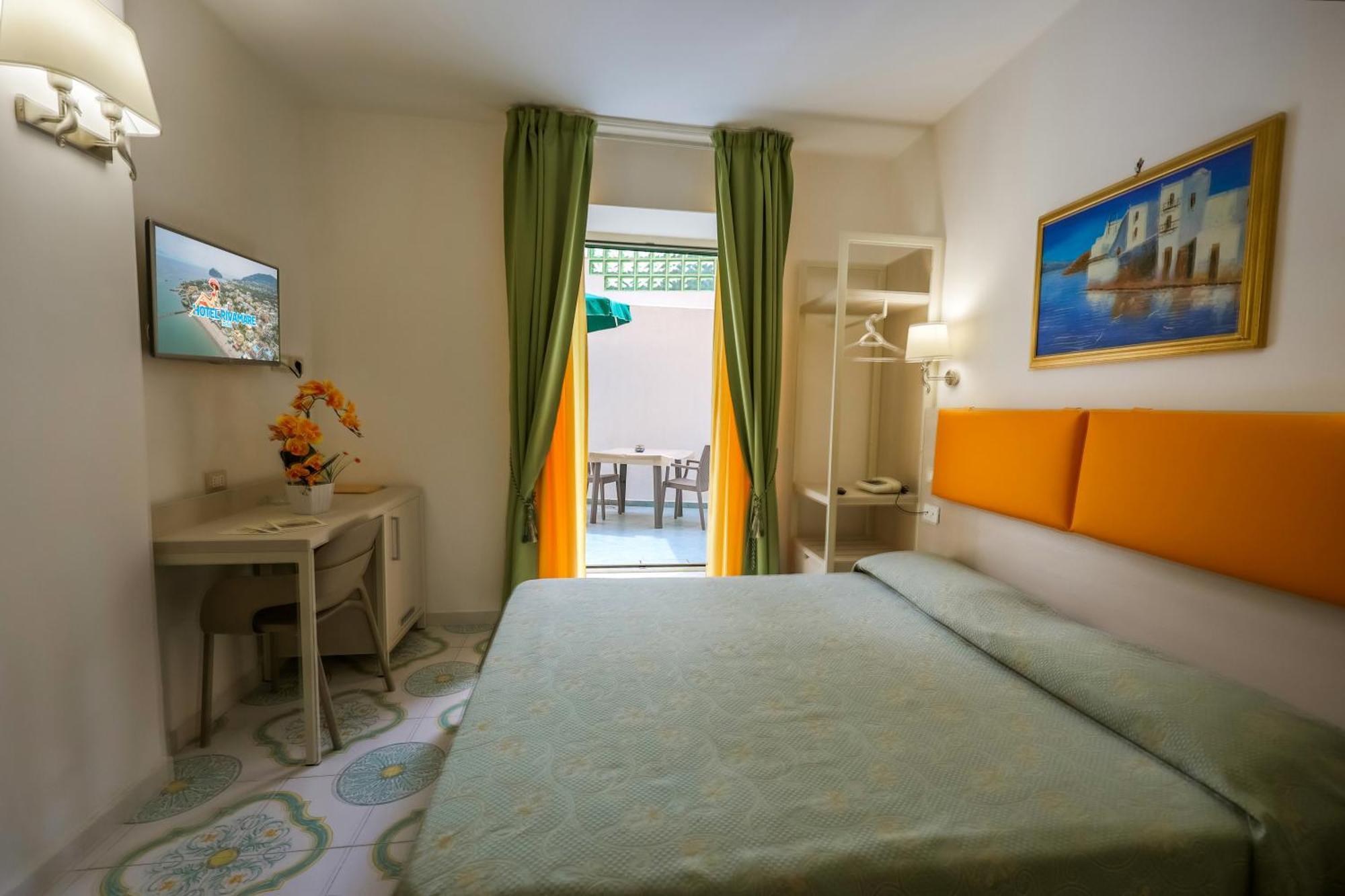 Hotel Rivamare